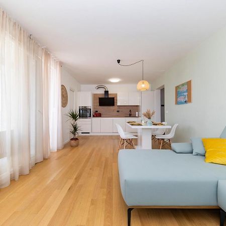 Deluxe Apartment Zara Kültér fotó