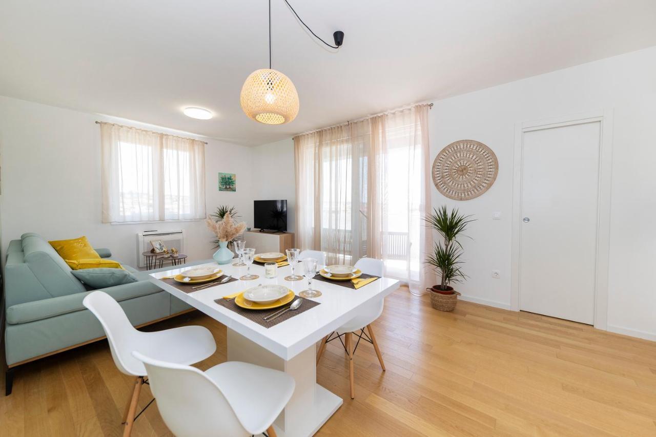 Deluxe Apartment Zara Kültér fotó
